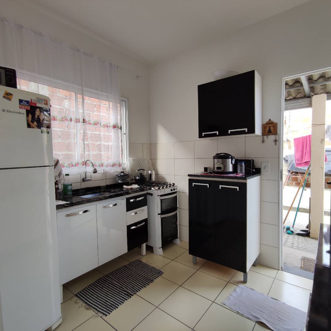 Casa, 2 quartos, 58 m² - Foto 2
