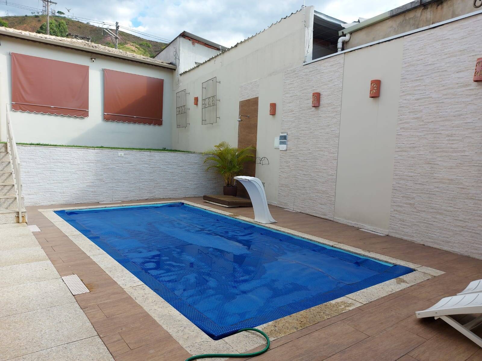 Casa, 3 quartos, 220 m² - Foto 2
