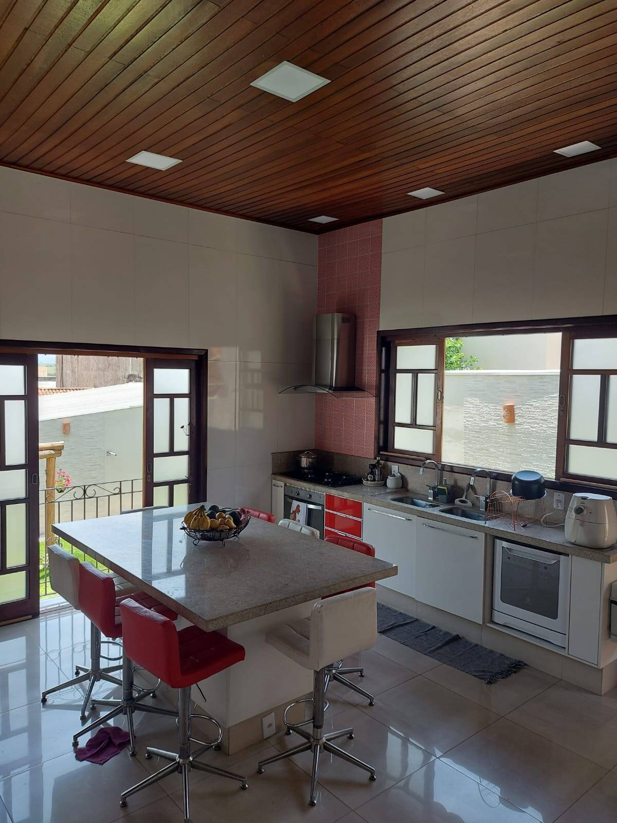 Casa, 3 quartos, 220 m² - Foto 8