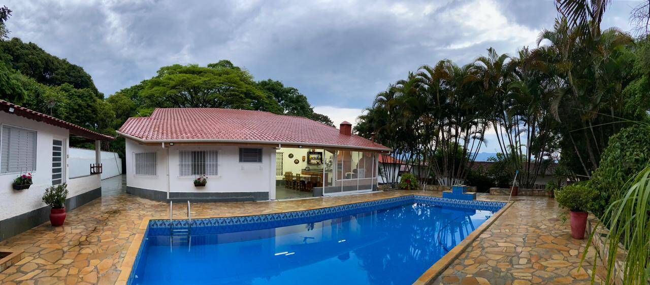 Chácara, 10 quartos, 4000 m² - Foto 1