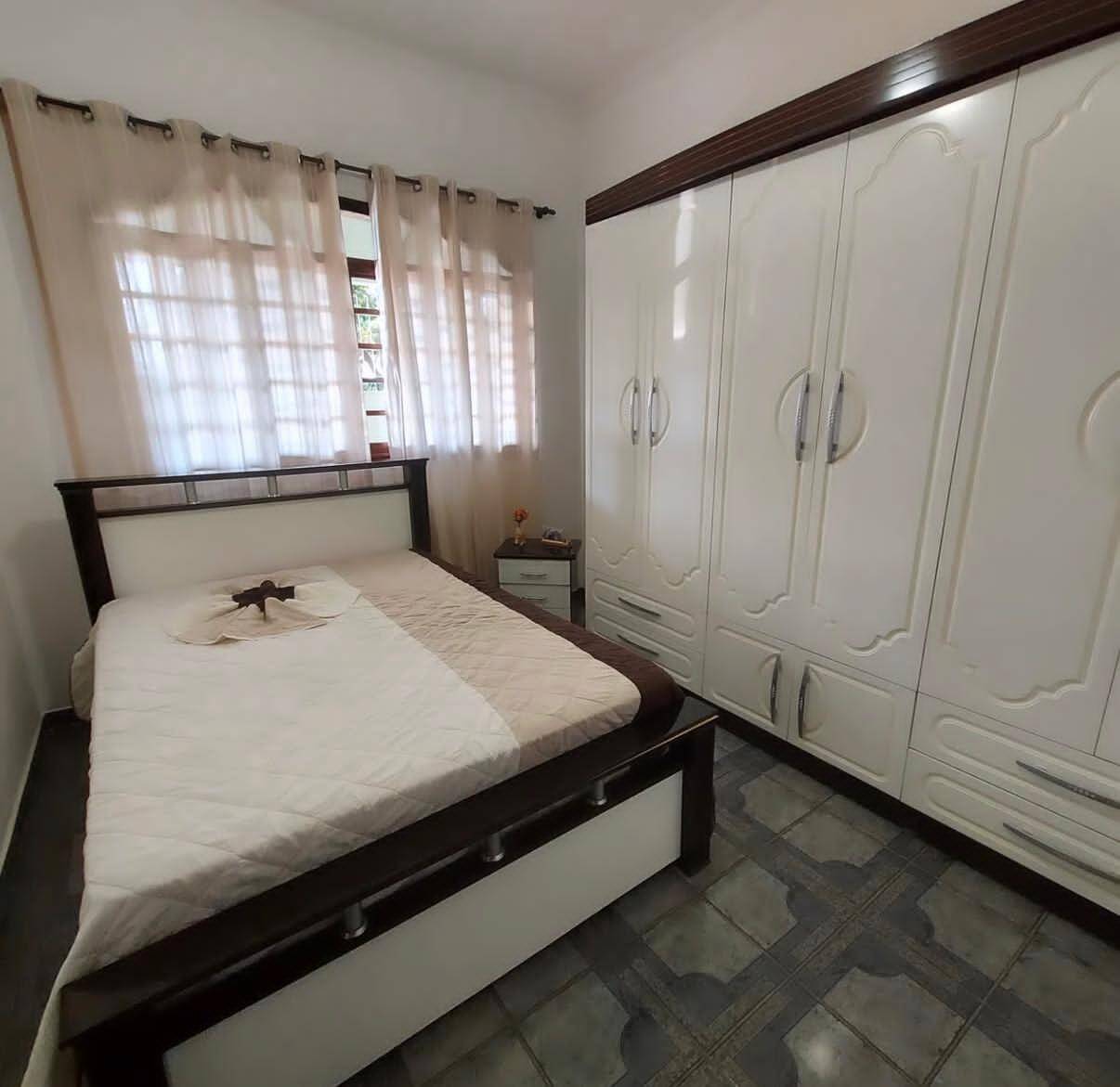 Casa, 3 quartos, 300 m² - Foto 11
