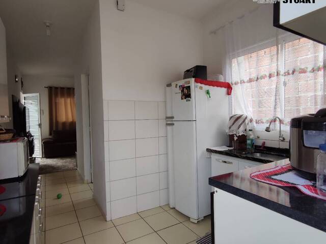 Casa para Venda em Guaratinguetá - 3