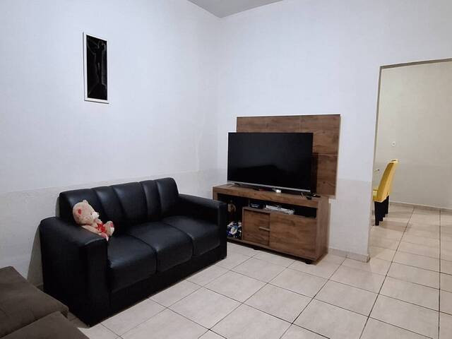 #410 - Casa para Venda em Aparecida - SP - 3