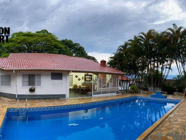 Venda em Parque das Garças - Guaratinguetá