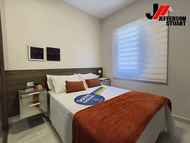 #569 - Apartamento para Venda em Lorena - SP