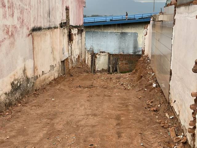 #660 - Terreno para Venda em Aparecida - SP - 3