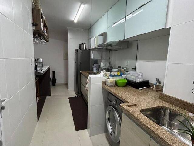 #684 - Apartamento para Venda em Guaratinguetá - SP - 2
