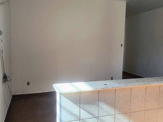 Apartamento para Locação em Guaratinguetá - 4